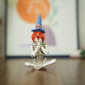 Adorno de resina creativo para Halloween, decoración de sombrero, ecológico, transfronterizo, <span class=keywords><strong>tres</strong></span> <span class=keywords><strong>calaveras</strong></span> y calabaza - Product Image 3