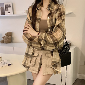 <span class=keywords><strong>Camicia</strong></span> <span class=keywords><strong>a</strong></span> <span class=keywords><strong>Quadri</strong></span> Americana da <span class=keywords><strong>Donna</strong></span> Estate 2025 Nuova Collezione Stile Casual Carino <span class=keywords><strong>Camicia</strong></span>-Cappotto Protezione Solare Top di Tendenza - Product Image 4