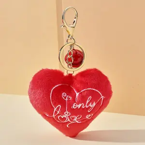 Offre Spéciale sac clé pendentif peluche amour coeur porte-clés pêche coeur boule de poils Machine brodé lettre maman porte-clés pour cadeau de mère
