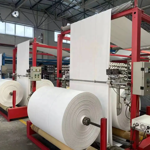 Rouleau de tissu tissé en PP blanc de haute qualité en gros pour l'emballage du riz, du sable, du ciment, des produits chimiques, fabrication de sacs en PP tissé en plastique - Product Image 1
