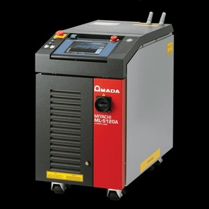 Soldadora Láser de Fibra Miyachi ML-2351A, Máquina de Soldadura de Metal por Pulsos, Tipo Gabinete Cerrado, Fabricada en Japón - Product Image 1