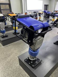 Compacteur vibrant de 80 kg pour sols, fabriqué en usine OEM - Product Image 3