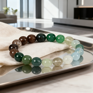 Рождественский подарок: элегантный браслет из зеленого аметиста с гравировкой в изысканной коробке. Другие изделия из кристаллов. - Product Image 4