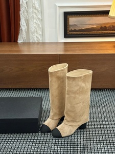 Botas Largas hasta la Rodilla para Mujer, Marca Original Serie CC, Zapatos de Caminar de Pierna Ancha, Parte Superior de Gamuza, Suela de Goma con Amortiguación - Product Image 2