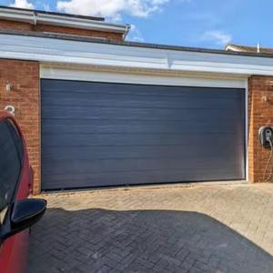 Portes Industrielles à Enroulement en Alliage d'Aluminium Coupe-Vent à Isolation Thermique au Design Moderne avec Ouverture Manuelle et Finition <span class=keywords><strong>de</strong></span> Surface - Product Image 3