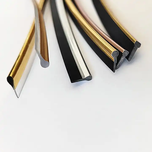 شريط حواف زخرفي من الكروم والبي في سي للأثاث، شريط حواف على شكل حرف P للأريكة، شريط حواف زخرفي ذهبي من البي في سي - Product Image 1