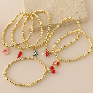 <span class=keywords><strong>Bracciale</strong></span> con Ciondolo a Forma di Ciliegia, Peperone, Fungo e <span class=keywords><strong>Coccinella</strong></span> in Stile Europeo e Americano, <span class=keywords><strong>Bracciale</strong></span> da Donna in Rame Placcato Oro Vero con Perline - Product Image 2