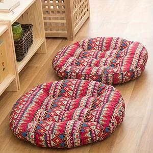 Cojín Redondo de 45 cm de Diámetro, Color Rojo, Diseño Bohemio, Firmeza Media, para Tatami, Sillón o Ventanal - Product Image 1
