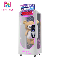 Funspace Neue Münzbetriebene Puppenmaschine: Arcade-Glücksspiel mit 10 Sekunden Spielzeit