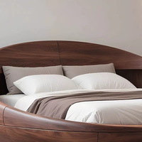 Neues chinesisch-inspiriertes nordamerikanisches Massivholz-Doppelbett mit geschwungener Form und Demontagefunktion, 1,8 m, hochwertige Schlafzimmermöbel