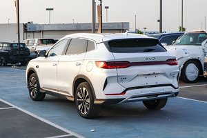 Auto Eléctrico BYD Song Plus 2025 de Cuatro Ruedas - Product Image 4