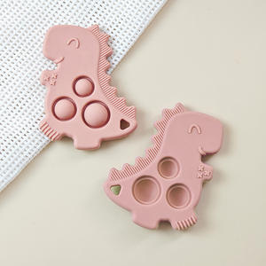 Vente en gros <span class=keywords><strong>de</strong></span> jouets à mâcher pour bébé en forme <span class=keywords><strong>de</strong></span> baleine, apaisant, anti-sucette, bâtonnet <span class=keywords><strong>de</strong></span> dentition en silicone souple, jouet à mâcher pour bébé, jouet pop - Product Image 6