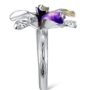 Anello con Fiore in Resina Viola per Donne, con Accenti Gialli, Elegante Accessorio da Dito per Feste, Regalo alla Moda - Product Image 4