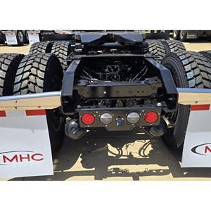 รถบรรทุกเคนเวิร์ธ W990 500 6x4 ปี 2026 พวงมาลัยซ้าย เครื่องยนต์ 9 สูบ ล้ออะลูมิเนียม เกียร์ 18 สปีด อัตราทด 3.9 - Product Image 1