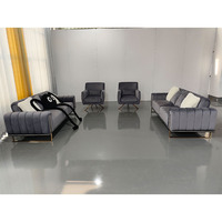 Sofá Estilo Francés 2026, Tapicería de Terciopelo de Lujo con Patas de Metal Dorado para Hotel, Villa o Sala de Estar en París
