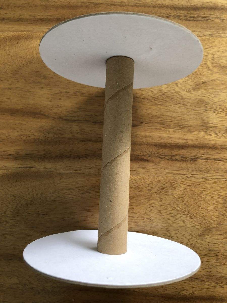 สีน้ำตาล