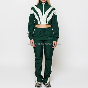 Ensemble deux pièces de survêtement pour femme, veste en nylon à fermeture éclair et pantalon de jogging en nylon, coupe-vent patchwork, fabrication OEM sur mesure - Product Image 3