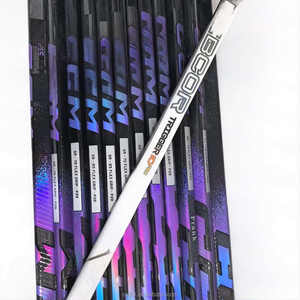 Bâton de <span class=keywords><strong>hockey</strong></span> en fibre de carbone flexible 20-105 SR INT JR, type P92/P28, adapté au <span class=keywords><strong>hockey</strong></span> sur glace - Product Image 1