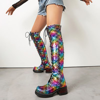 Bottes hautes cyan scintillantes et éclatantes, personnalisées avec laçage complet, ouverture à volants, talon carré bas, chaussures accrocheuses pour carnaval et concert