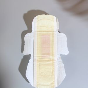 El mejor precio 2023 después de las <span class=keywords><strong>toallas</strong></span> <span class=keywords><strong>sanitarias</strong></span> ecológicas femeninas desechables biodegradables Igenic de algodón orgánico desechables - Product Image 3