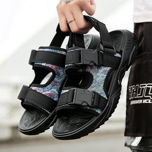 รองเท้าผู้ชายแบบสวมใส่กลางแจ้งสำหรับฤดูร้อน กันลื่น เหมาะสำหรับวัยรุ่น ขับรถ เล่นกีฬา มีพื้นรองรับอากาศ เพิ่มความสูง กันน้ำ ระบายอากาศได้ดี เหมาะสำหรับชายหาด - Product Image 2