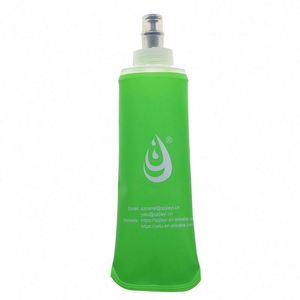 Botella de Agua Plegable de Material de Grado Alimenticio de Alta Calidad para Correr - Product Image 4