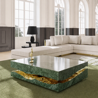 Table basse de salon de luxe en marbre artistique haut de gamme. Table basse irrégulière de luxe pour la maison.