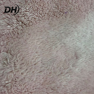 Single Sided Plain Flannel 220G Polyester Knitted <strong>Fleece</strong> <strong>Fabric</strong> for Home Wear Pajamas Blankets - Product Image 3