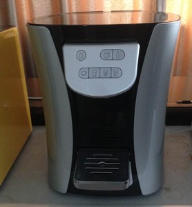 Máy tính để bàn lạnh và nước có ga với UV và TFT màn hình cảm ứng nước soda nhà sản xuất nước lấp lánh - Product Image 4