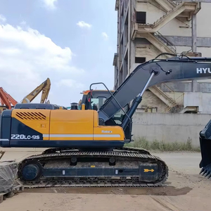 Excavadora de Orugas Hyundai 220LC-9S Usada de Calidad Perfecta, Original, Fabricada en Corea, Excavadoras Usadas en Venta - Product Image 1