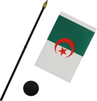 Drapeau de table Algérie AZ FLAG 2026, prix de gros, mini drapeau de bureau algérien 100% polyester 15 x 10 cm, lance dorée