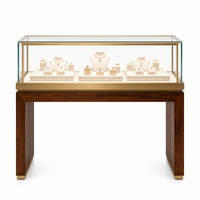 Table de présentation de bijoux éco-responsable avec éclairage LED, base en bois et plateau en verre, couleurs personnalisables pour les boutiques de luxe