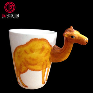 Tazas de cerámica en forma de jirafa, tazas de café de animales en 3D, pintadas a mano - Product Image 3