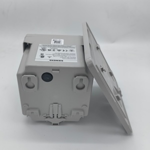 Contrôleur de niveau ultrasonique compact SITRANS LUT400 à point unique avec télécommande 7ML5050 - Product Image 4