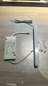 Convertisseur <span class=keywords><strong>LED</strong></span> étanche LETARON <span class=keywords><strong>IP44</strong></span> 12V/24V CC Protection contre les courts-circuits Classe 2 <span class=keywords><strong>Transformateur</strong></span> d'alimentation <span class=keywords><strong>LED</strong></span> pour l'éclairage - Product Image 3