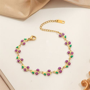Pulsera de cereza esmaltada multicolor, de acero inoxidable con PVD en tono dorado, cadena ajustable con diseño de frutas, regalo de joyería navideña para mujer - Product Image 6