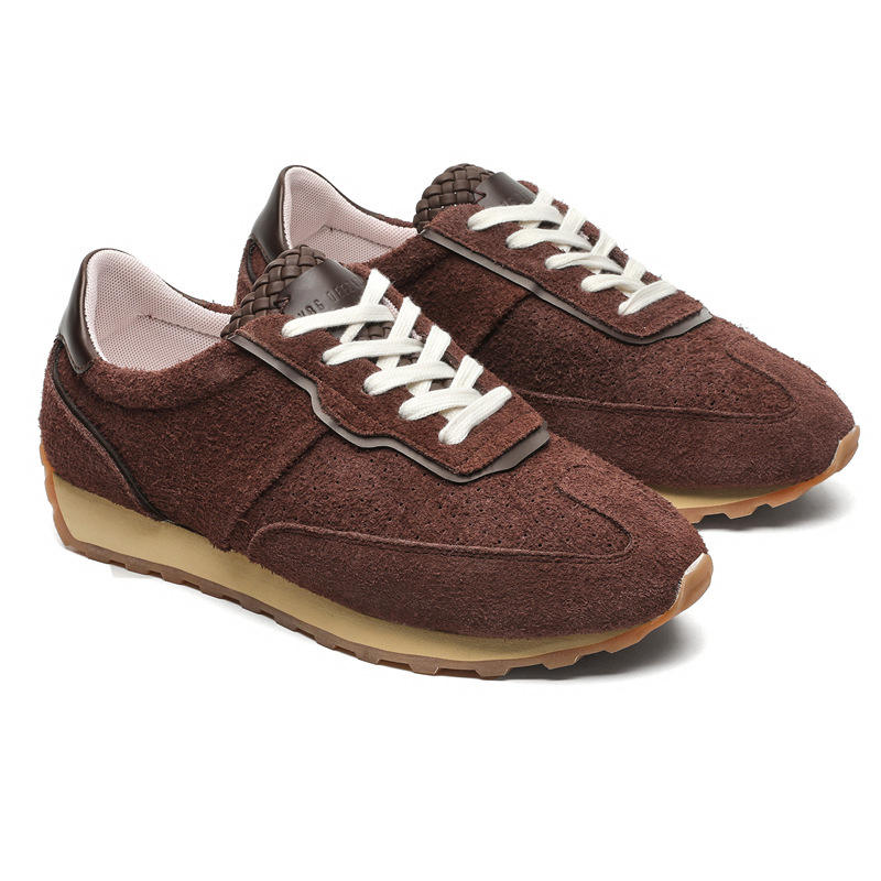 สีน้ำตาล