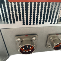 6,6 kW 80 V 80 A Efficacité typique ≥92% Refroidissement par ventilateur IP67 Contrôle par bus CAN OBC 84 V Chargeur embarqué (OBC) 6,6 kW OBC EV Mini