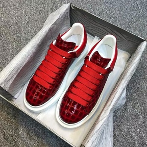 Chaussures de luxe haut de gamme pour femmes, baskets Mqqueen respirantes, baskets tendance personnalisées, chaussures de course de marque célèbre pour hommes - Product Image 2