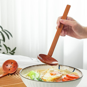 Ensemble de louches en bois de style japonais, avec long manche, passoire à soupe, outil de cuisine multifonction pour servir des ramen et des plats chauds - Product Image 2
