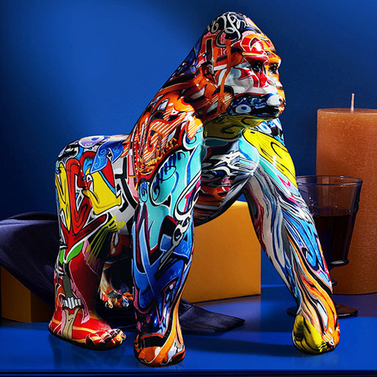 カラフルなグラフィティゴリラ彫刻ポップアートギャラリー装飾