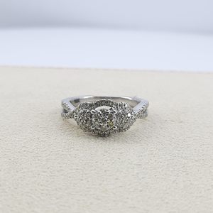 Anillo de compromiso con diamantes Jewelspaark, 0,42 quilates, corte redondo, blanco natural, plata de ley 925, joyería de boda para mujer, talla 7 - Product Image 3