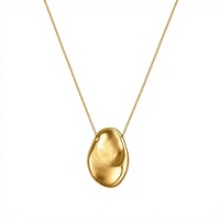 Collar con Colgante de Piedras en Tono Dorado Personalizado, Cadena de Eslabones Ovalados Orgánicos, Joyería de Acero Inoxidable para Mujer
