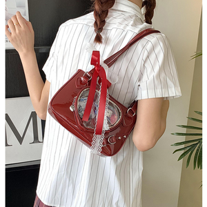 カスタムイタバッグ ハート型PVCウィンドウ付き クリア調節可能ストラップ パテントレザー製 耐久性のあるレーストリム ショルダーハンドバッグ - Product Image 5