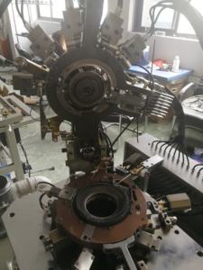 เครื่องถักถุงเท้าอัตโนมัติ ใช้งานง่าย รับประกัน 1 ปี ระบบไฟฟ้าเฟสเดียว สำหรับผลิตถุงเท้า - Product Image 4