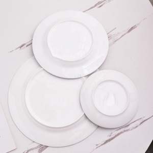 Assiettes de table en porcelaine fine de style européen de luxe, lot de 3, vente en gros - Product Image 6