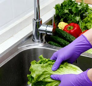 ถุงมือสีม่วง ถุงมือไนไตรล์แบบกำหนดเองได้ ใช้ซ้ำได้ ถุงมือแบบใช้แล้วทิ้งสำหรับตรวจสุขภาพทางทันตกรรม ถุงมือทำความสะอาดสีน้ำเงินม่วง - Product Image 2