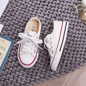 أحذية قماشية للأطفال موديل <span class=keywords><strong>2026</strong></span> لفصلي الربيع والخريف، أحذية عصرية منخفضة الارتفاع برباط للأولاد والبنات، أحذية قماشية كاجوال للأطفال والآباء - Product Image 2