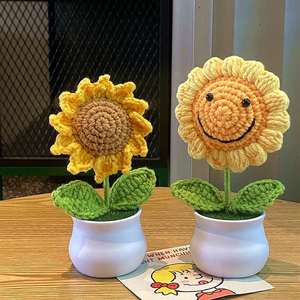 Bouquet de fleurs artificielles tissées à la main en laine, crochetsées, lys de la <span class=keywords><strong>vallée</strong></span> et tournesol en pot, décoration d'intérieur, cadeau - Product Image 3