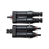 Connecteurs de fusibles solaires étanches IP68 haute tension 1500VDC 60A avec isolation PPE/PA et contacts en cuivre/étain pour alimentation extérieure